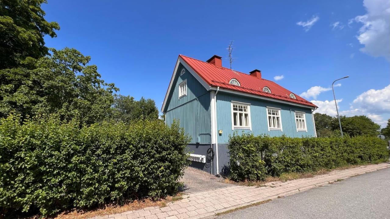 Tunnelmallinen Puutalohuoneisto. Turku Ngoại thất bức ảnh